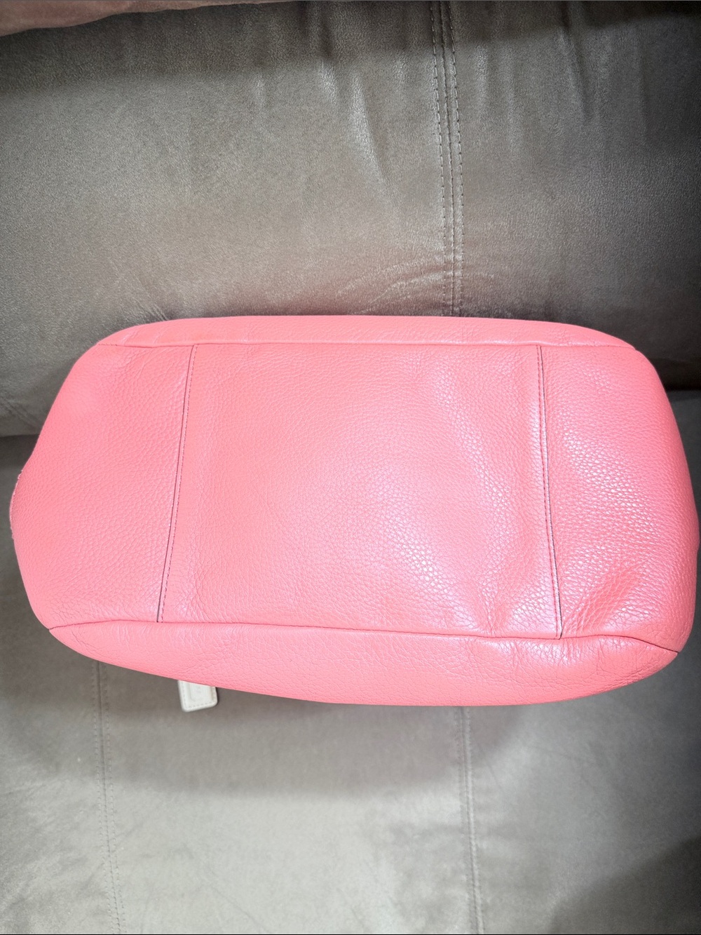 Coach Park Signature Carrie Tote in beautiful Khaki & Coral Orange! - Picture 7 of 10
